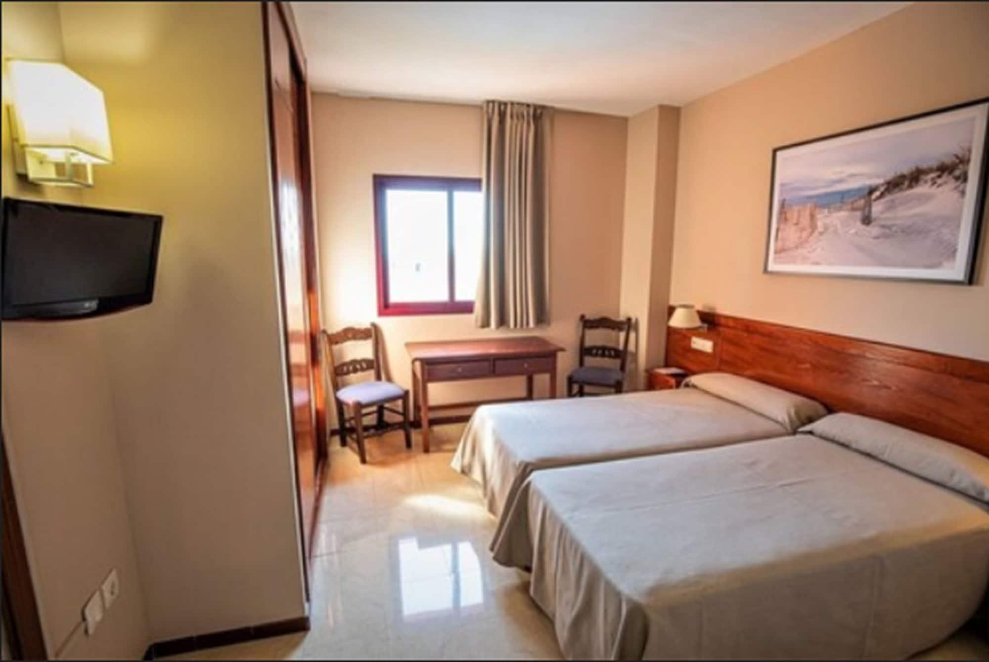 Myramar Apartahotel